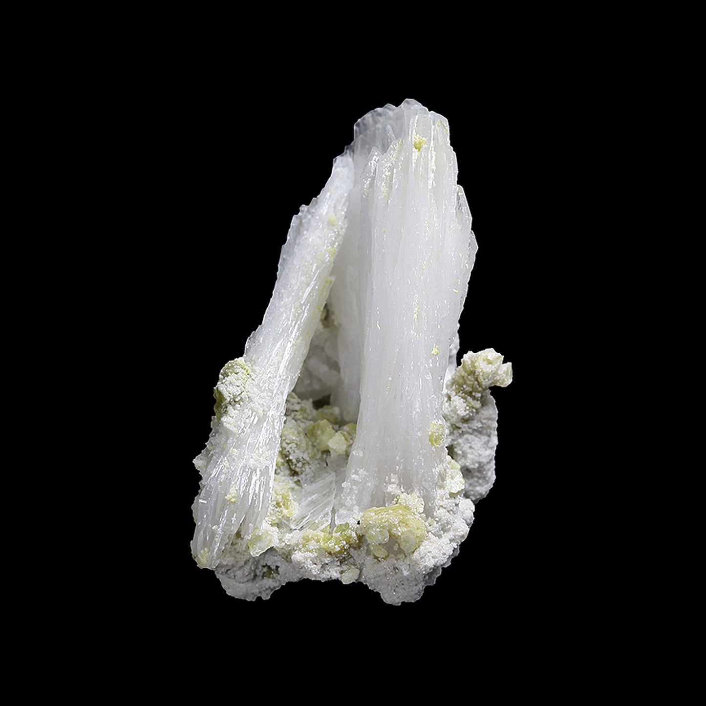 Bertrandite