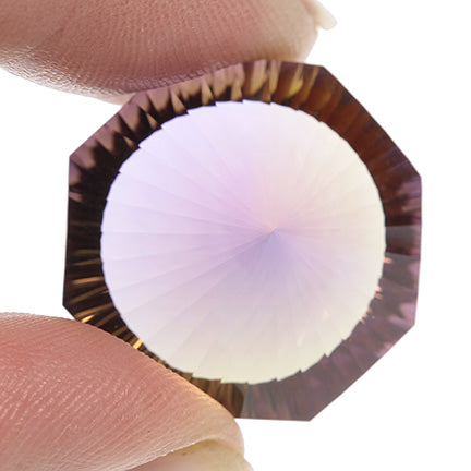 Ametrine
(natural bi-color Quartz)