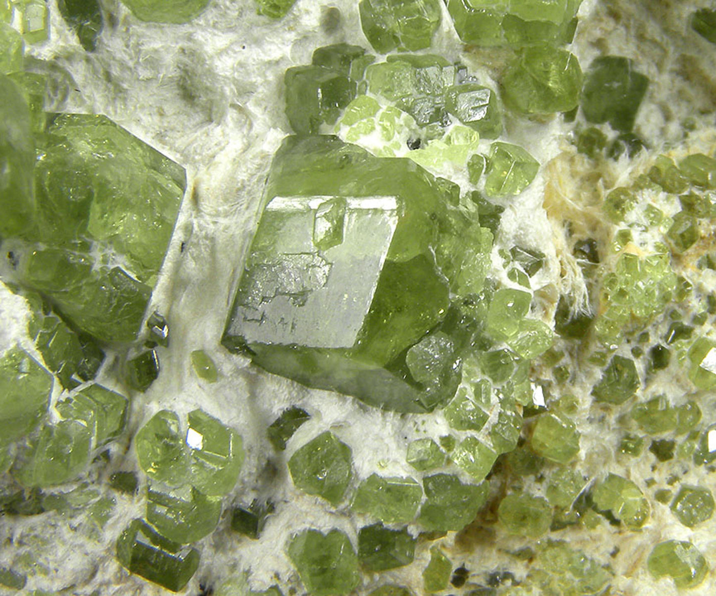 Andradite (var - Demantoid)