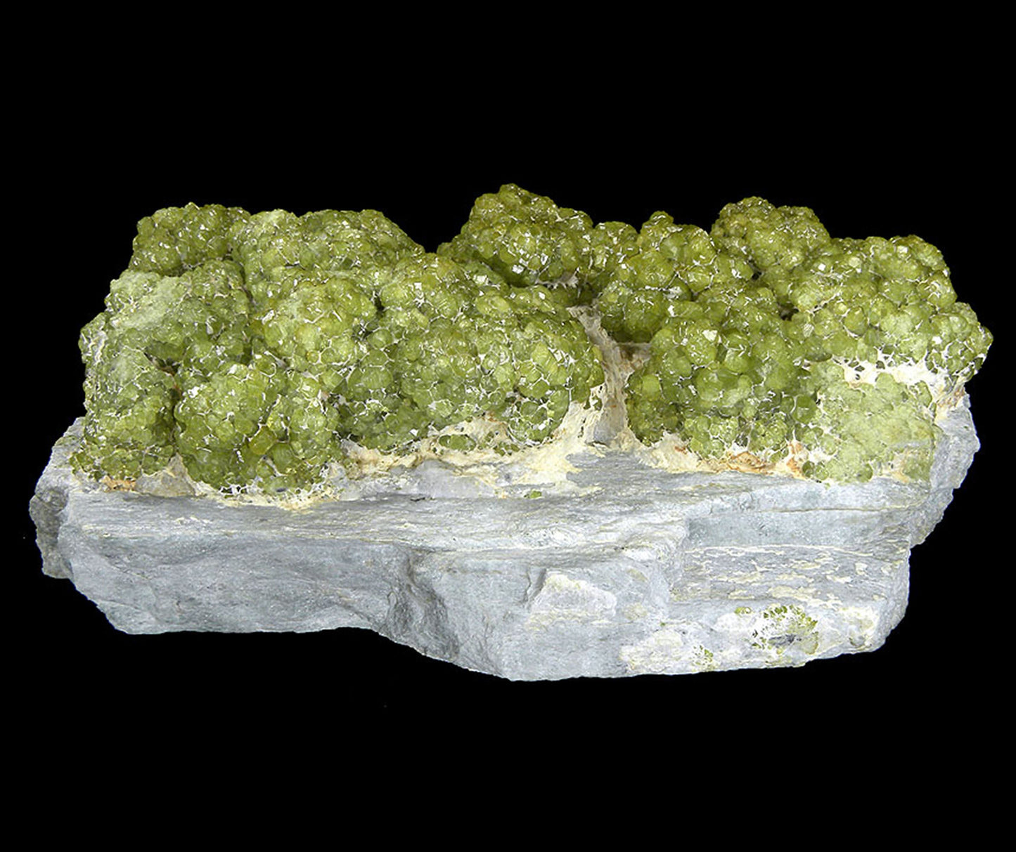 Andradite (var - Demantoid)