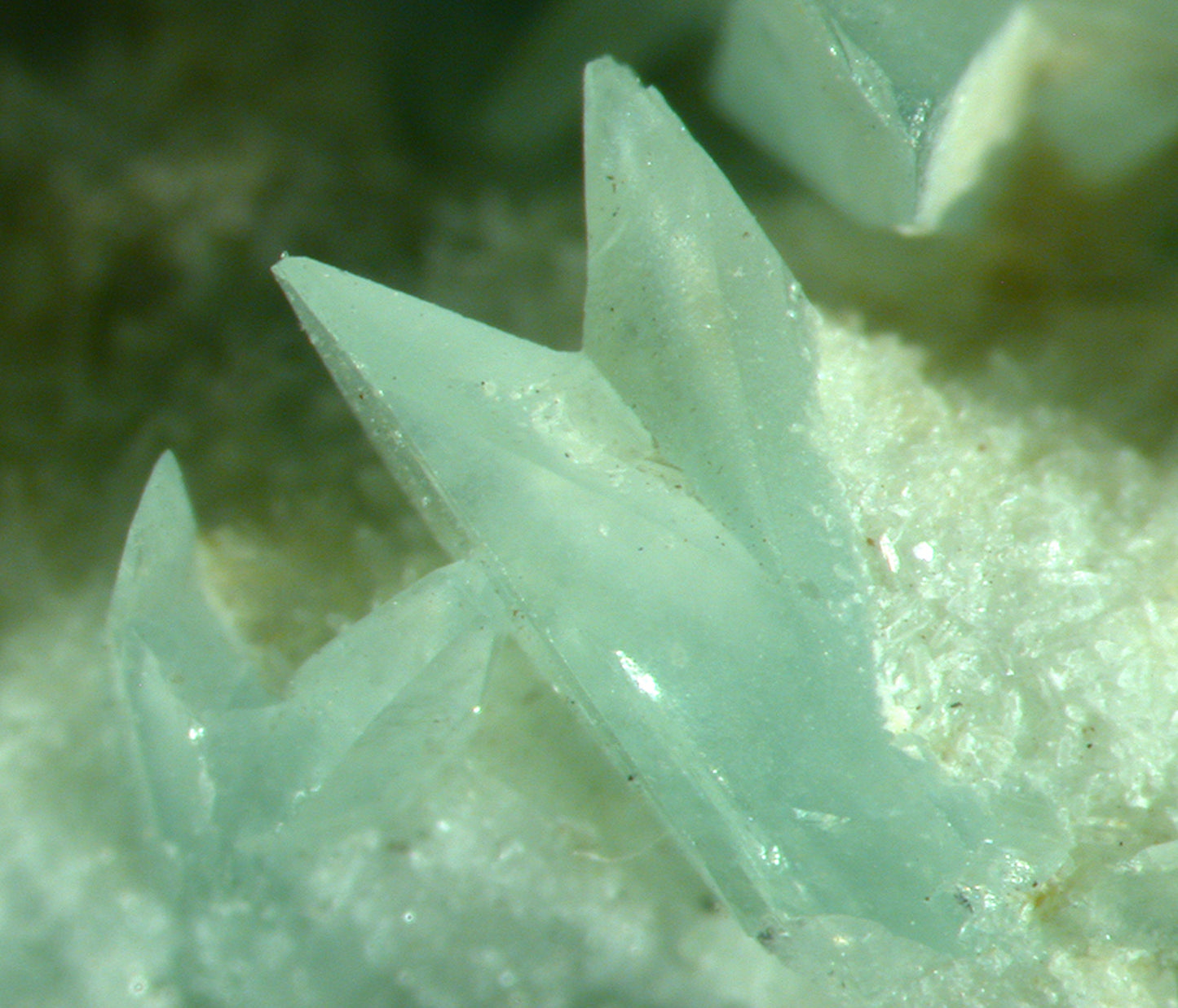Phosphophyllite with Siderite & Sphalerite