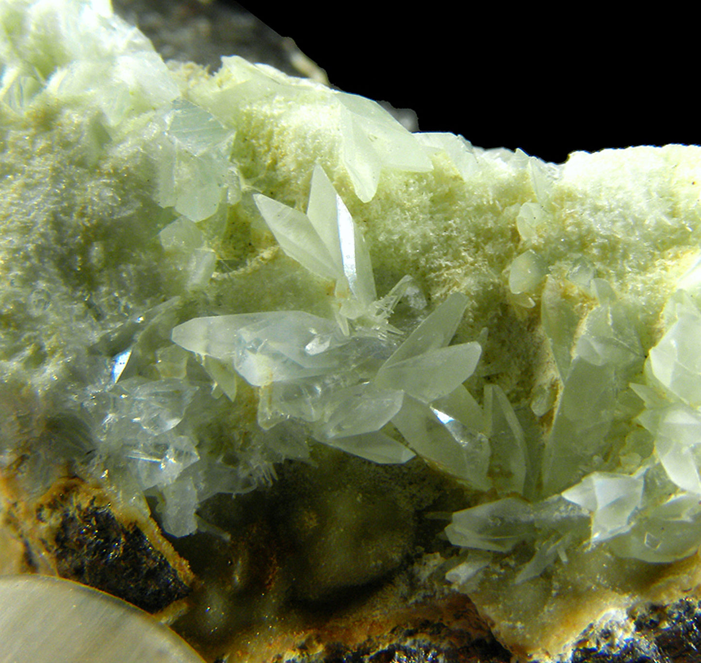 Phosphophyllite with Siderite & Sphalerite