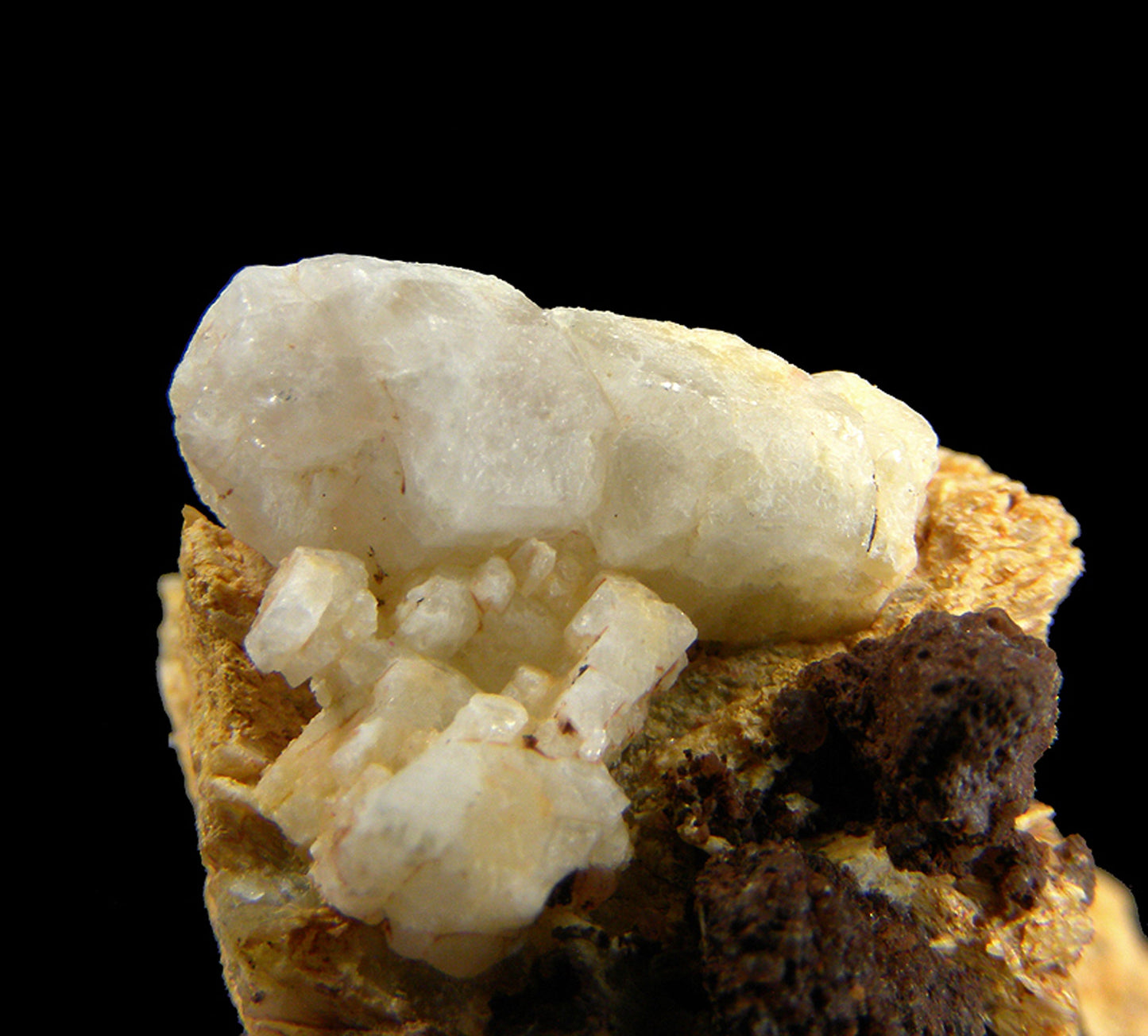 Hopeite (!!) with Phosphophyllite
(first known specimens from South America!)
