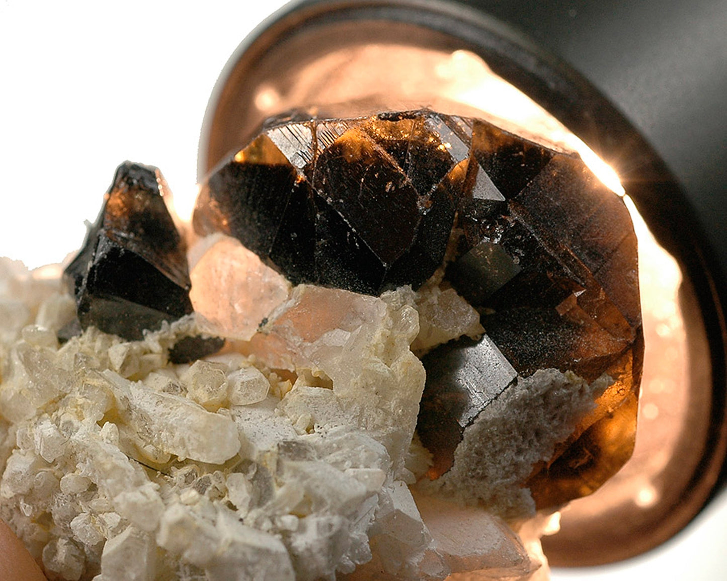 Cassiterite on Quartz