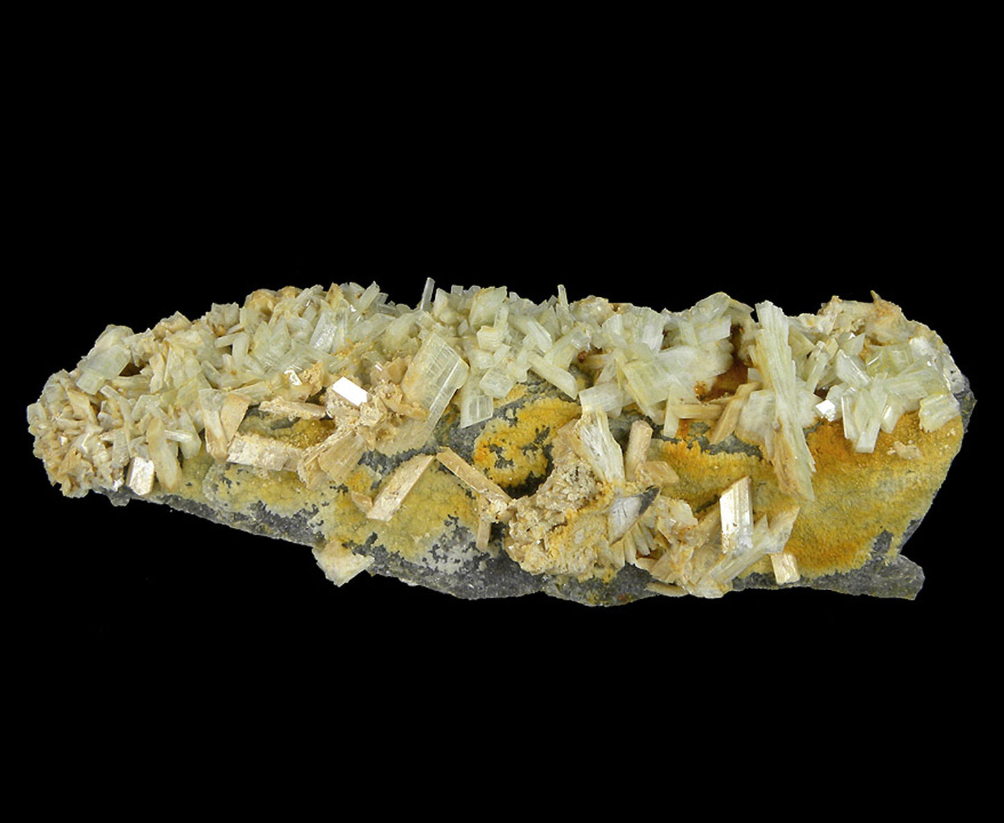 Paravauxite with Sigloite