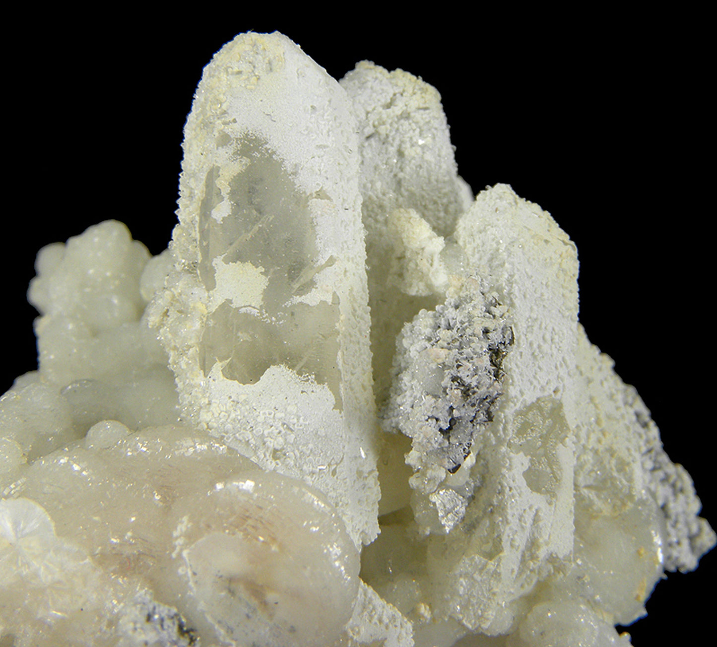Wavellite with Quartz