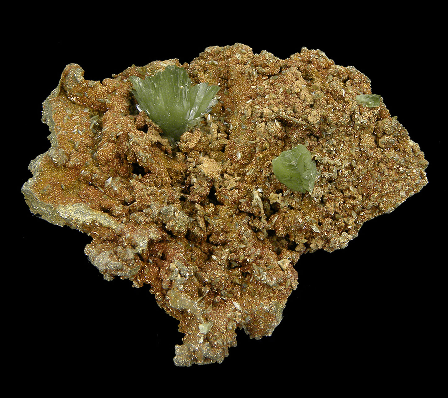 Ludlamite on Limonite and Pyrite