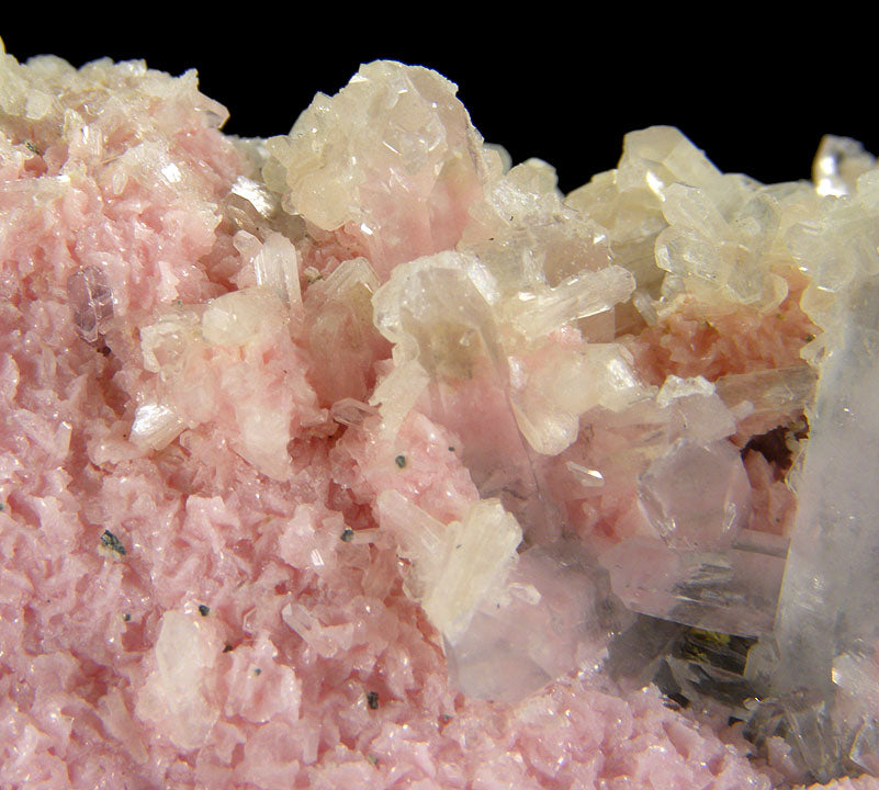 Rhodochrosite with Stilbite(!), Chalcopyrite and Quartz