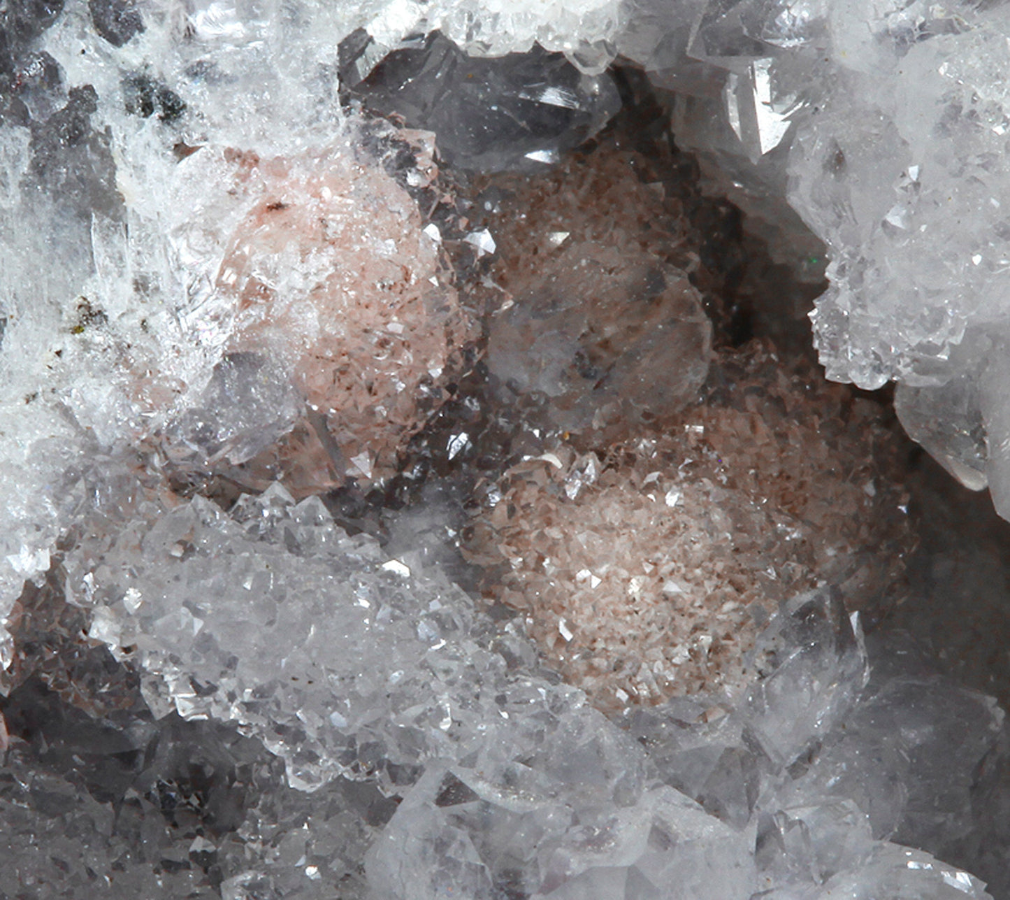 Quartz with several associated minerals