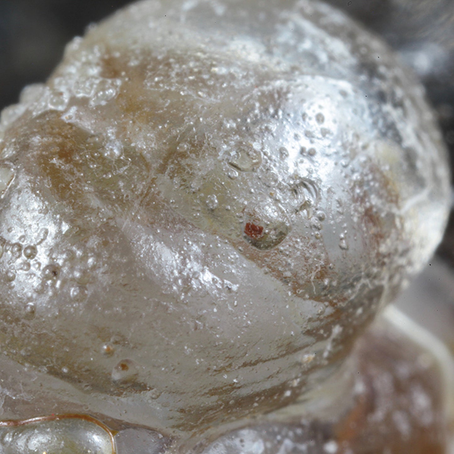 Opal
(var: Opal-AN) / (var: Hyalite Opal)
(“Blood Vessel Opal”)