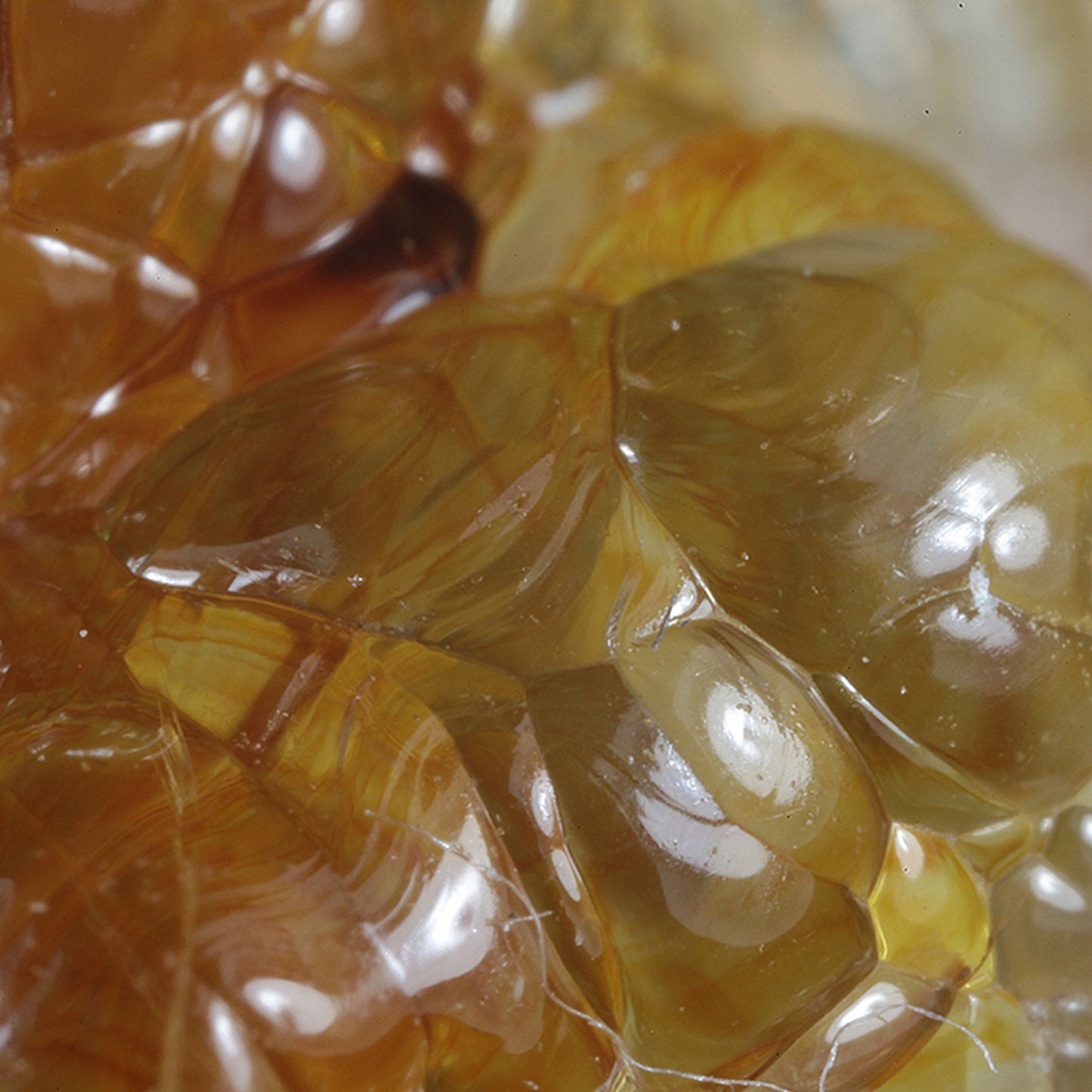 Opal
(var: Opal-AN) / (var: Hyalite Opal)
(“Blood Vessel Opal”)