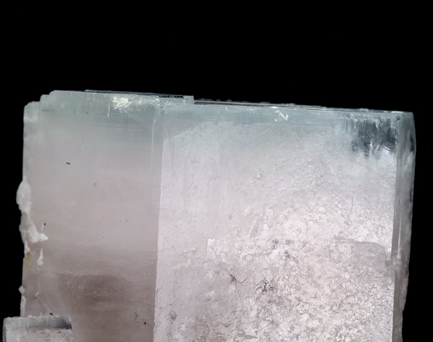 Beryl (var: Aquamarine & Morganite)