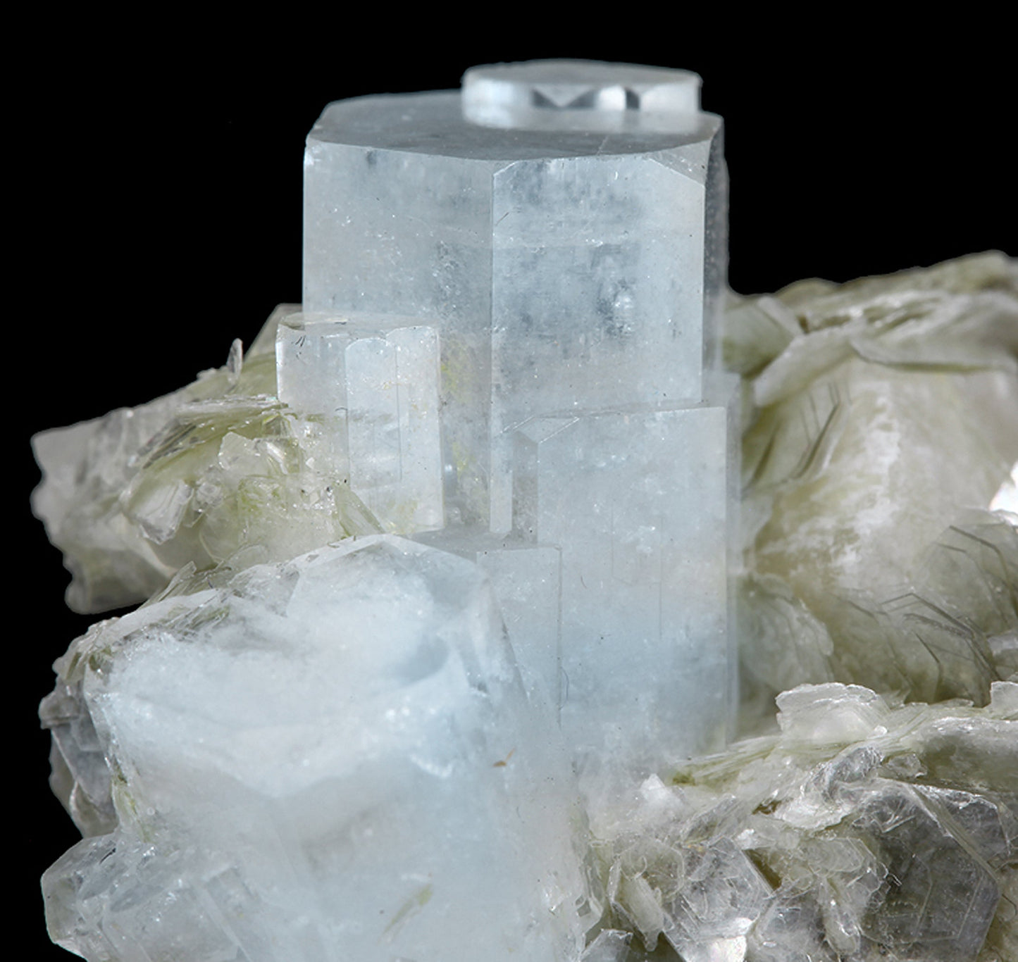 Beryl (var: Aquamarine) with Muscovite on Albite