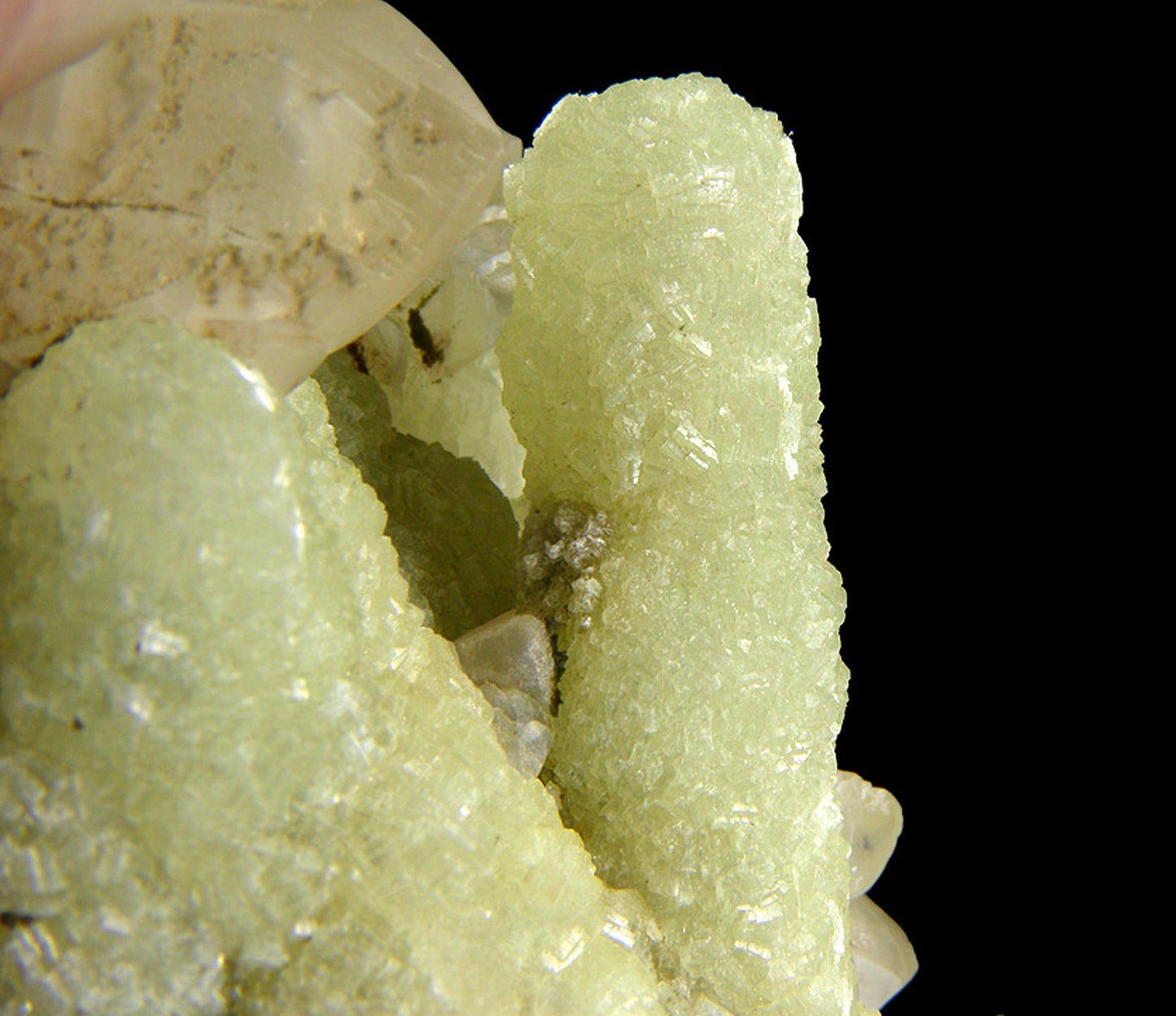 Prehnite finger cast after Anhydrite with Calcite