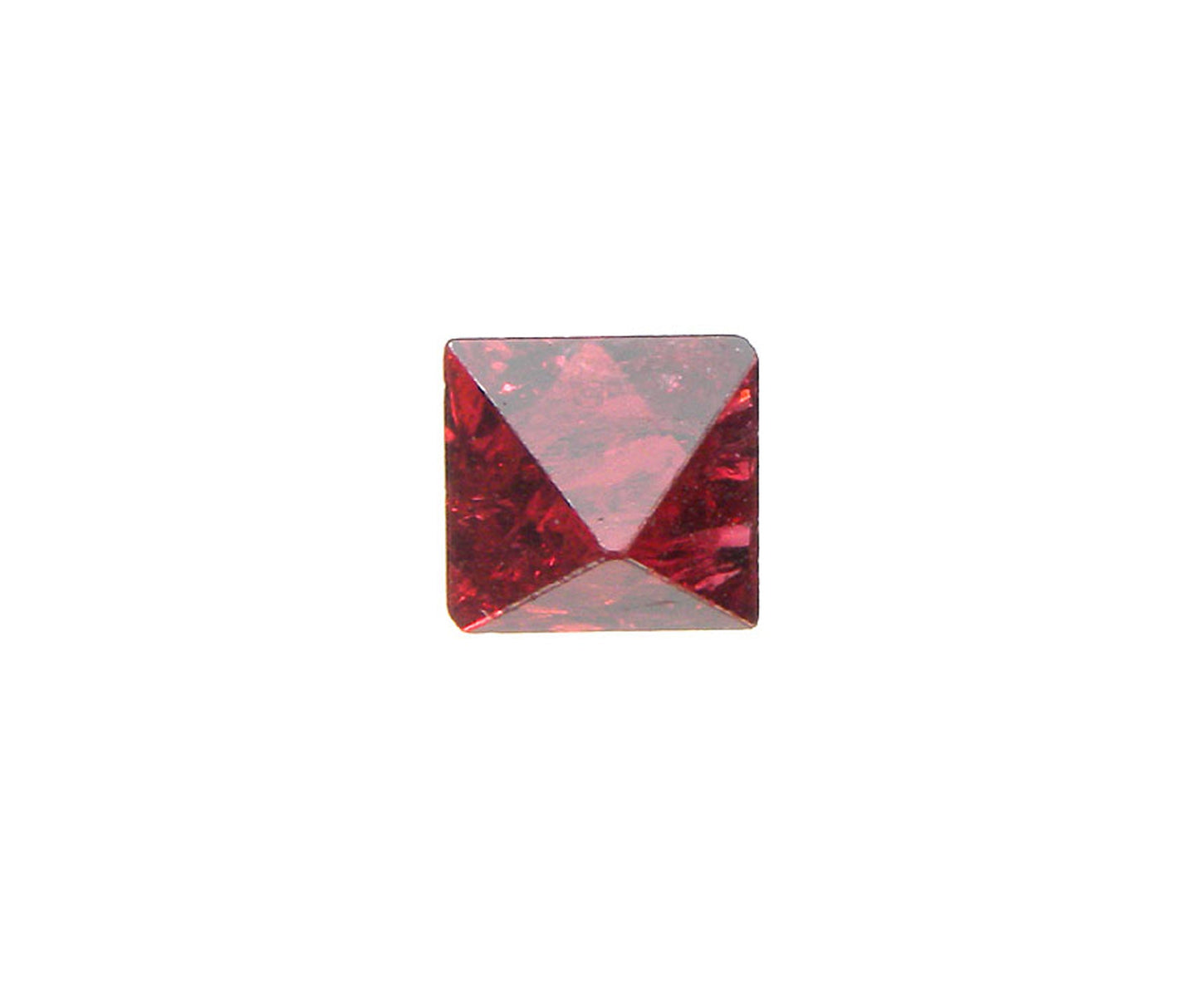 Spinel (Ruby Spinel)
(Gem “floater”!)