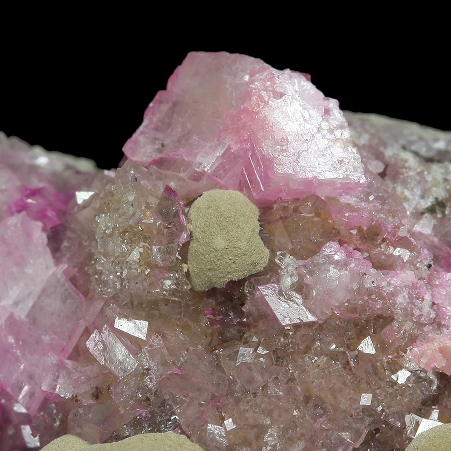 Kolwezite with Cobaltoan Calcite