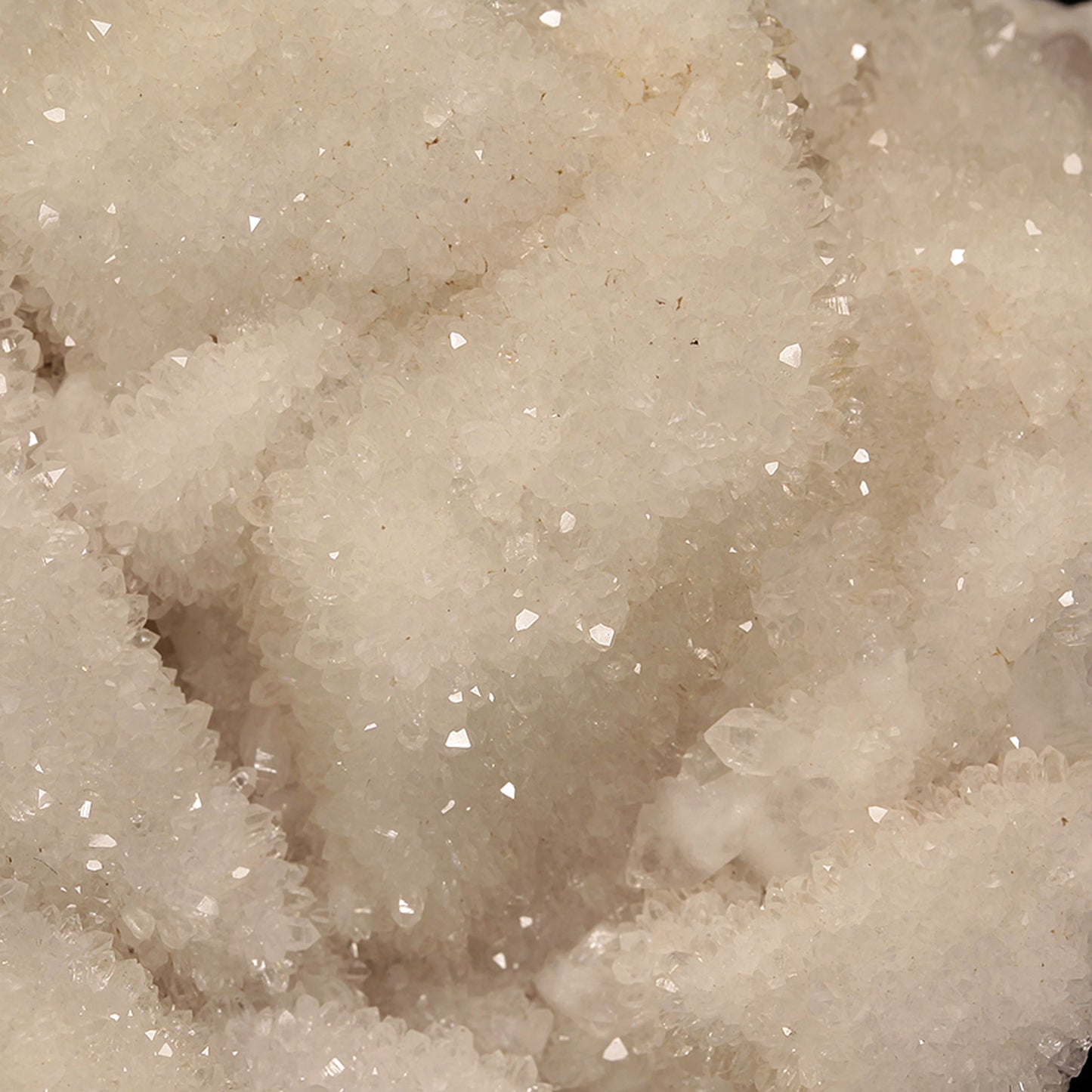 Quartz "casts" after Calcite on matrix