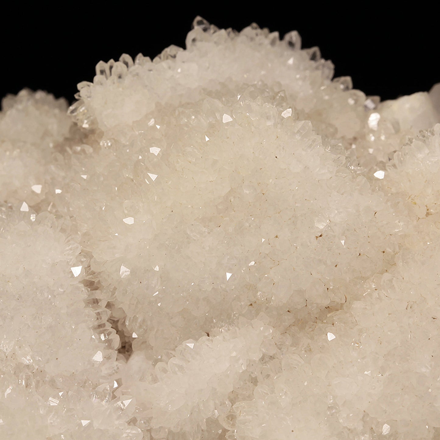 Quartz "casts" after Calcite on matrix