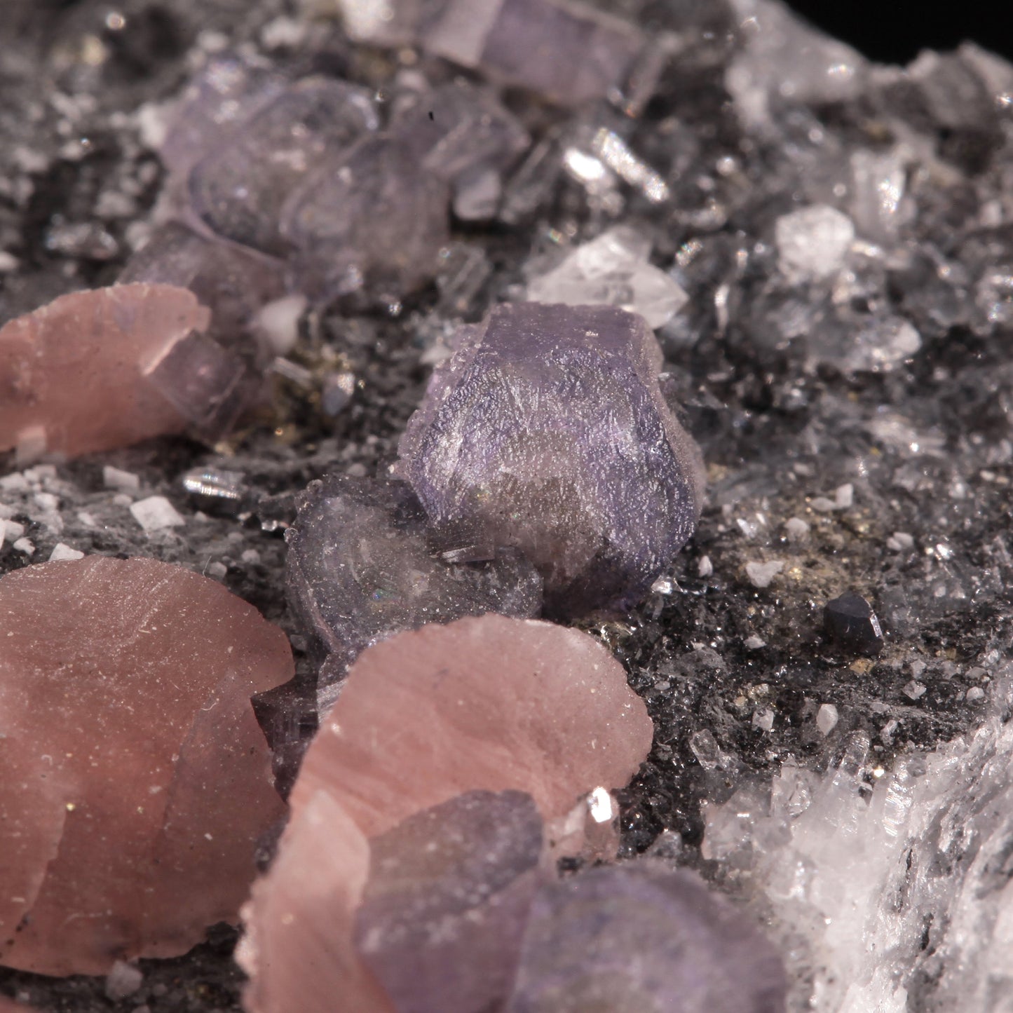 Rhodochrosite with Purple Apatite