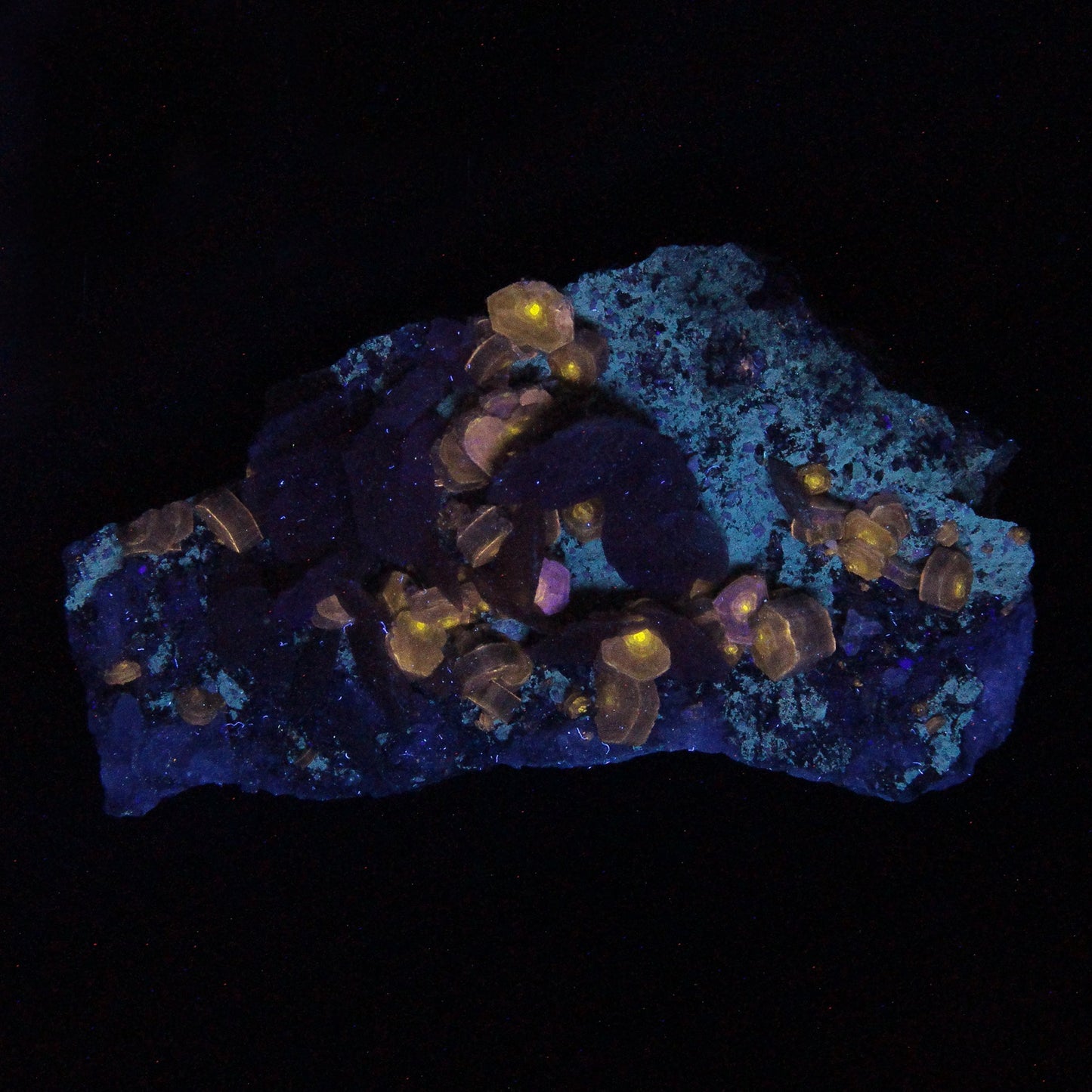 Rhodochrosite with Purple Apatite