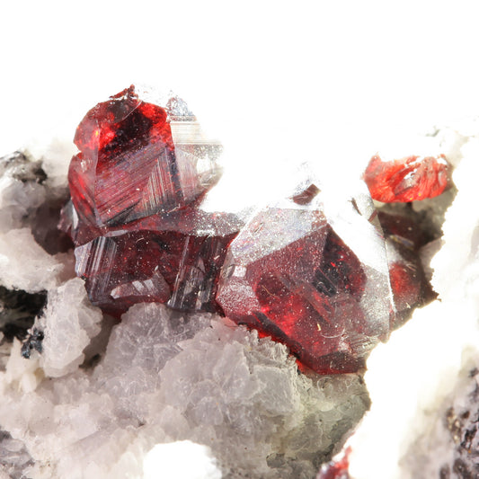 Proustite on matrix