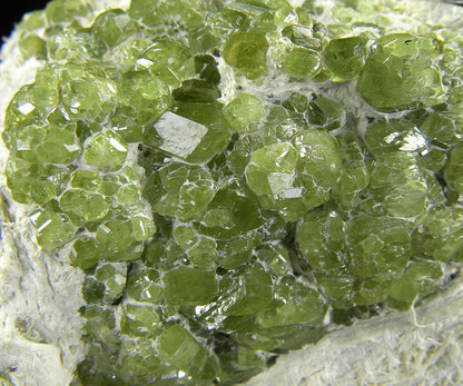 Andradite (var - Demantoid)