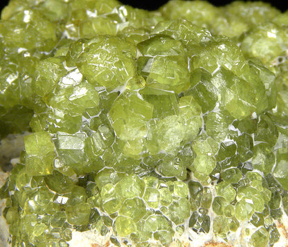 Andradite (var - Demantoid)