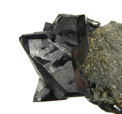 Ferberite 
(rare doubly terminated twin) on matrix!