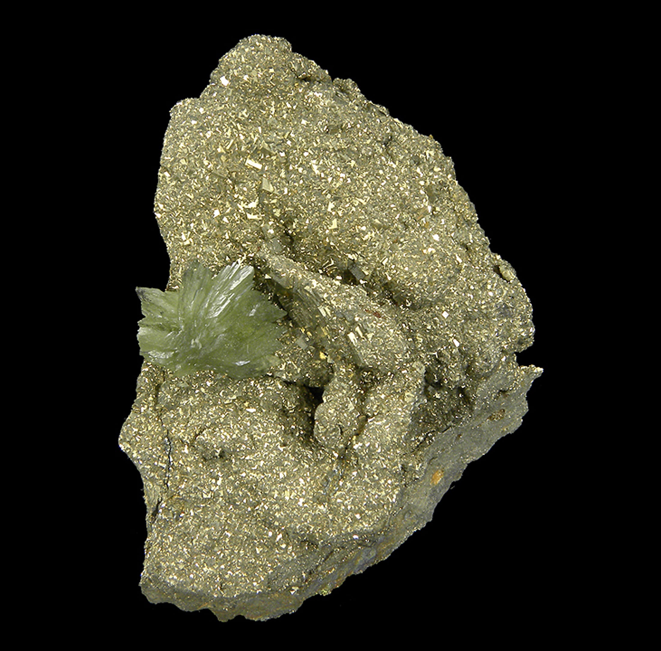 Ludlamite on Pyrite – Brian Kosnar Mineral Classics
