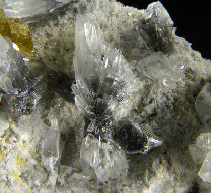 Augelite with Quartz and Jamesonite(?)