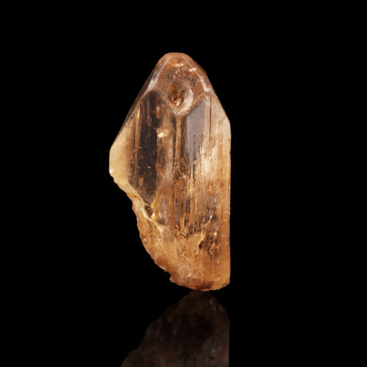 Danburite 
(GEM crystal)