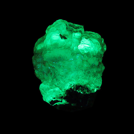 Opal 
(var: Opal-AN) / (var: Hyalite Opal) 
(“Blood Vessel Opal”)