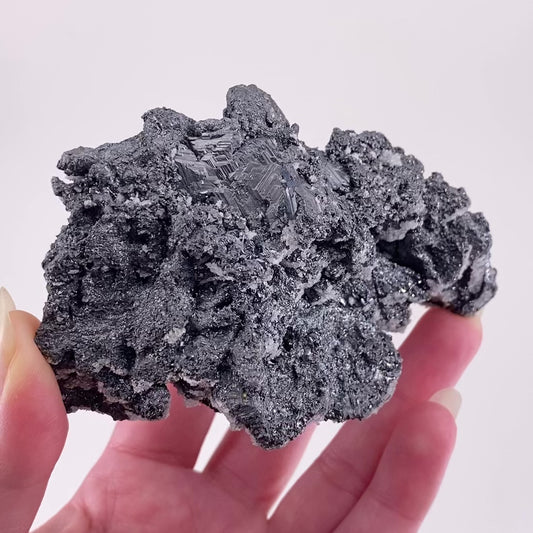 Polybasite 
(pseudomorph after Acanthite)