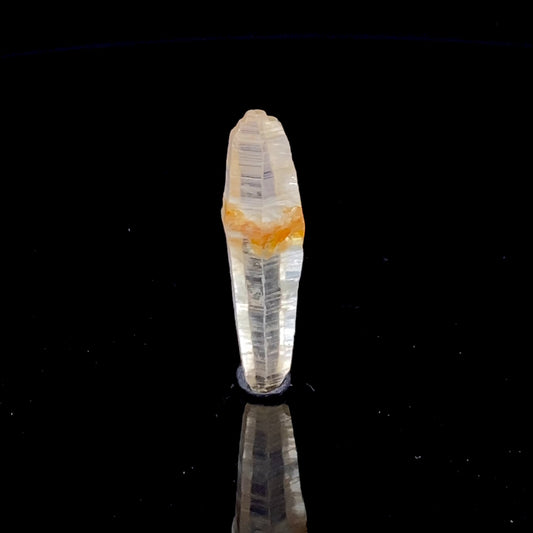 Corundum (var: Sapphire) 
(doubly terminated "floater" crystal)