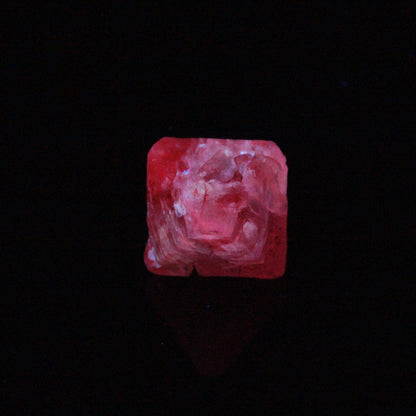 Spinel 
("floater")