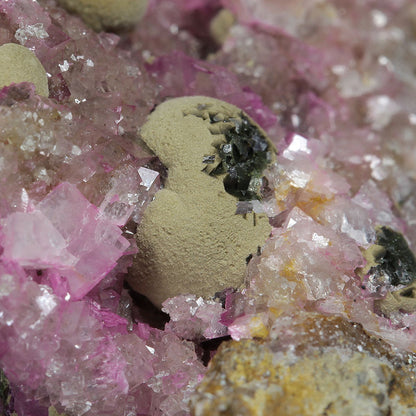 Kolwezite with Cobaltoan Calcite