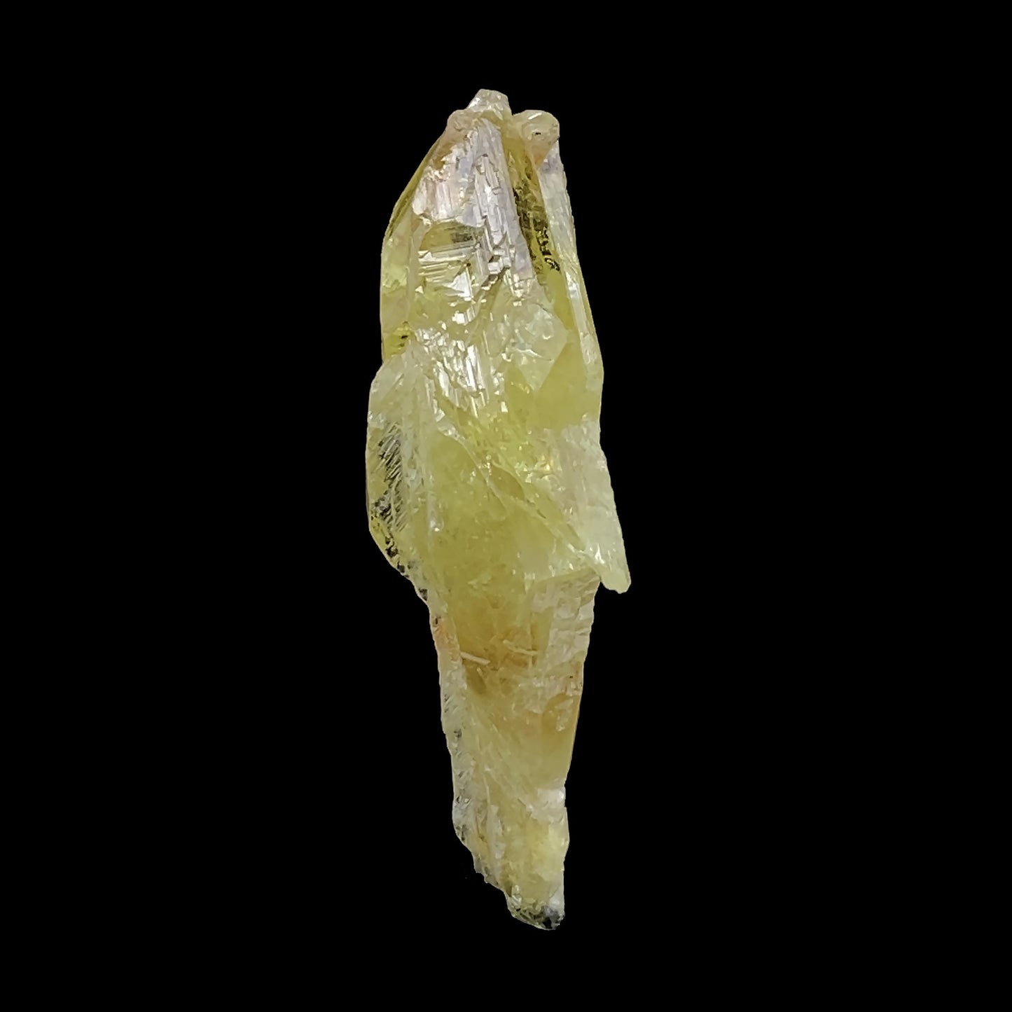 Chrysoberyl
(unique twin)